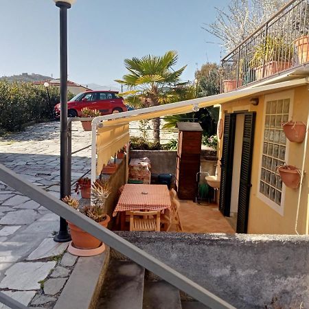 Nina House Apartment Imperia Exterior foto